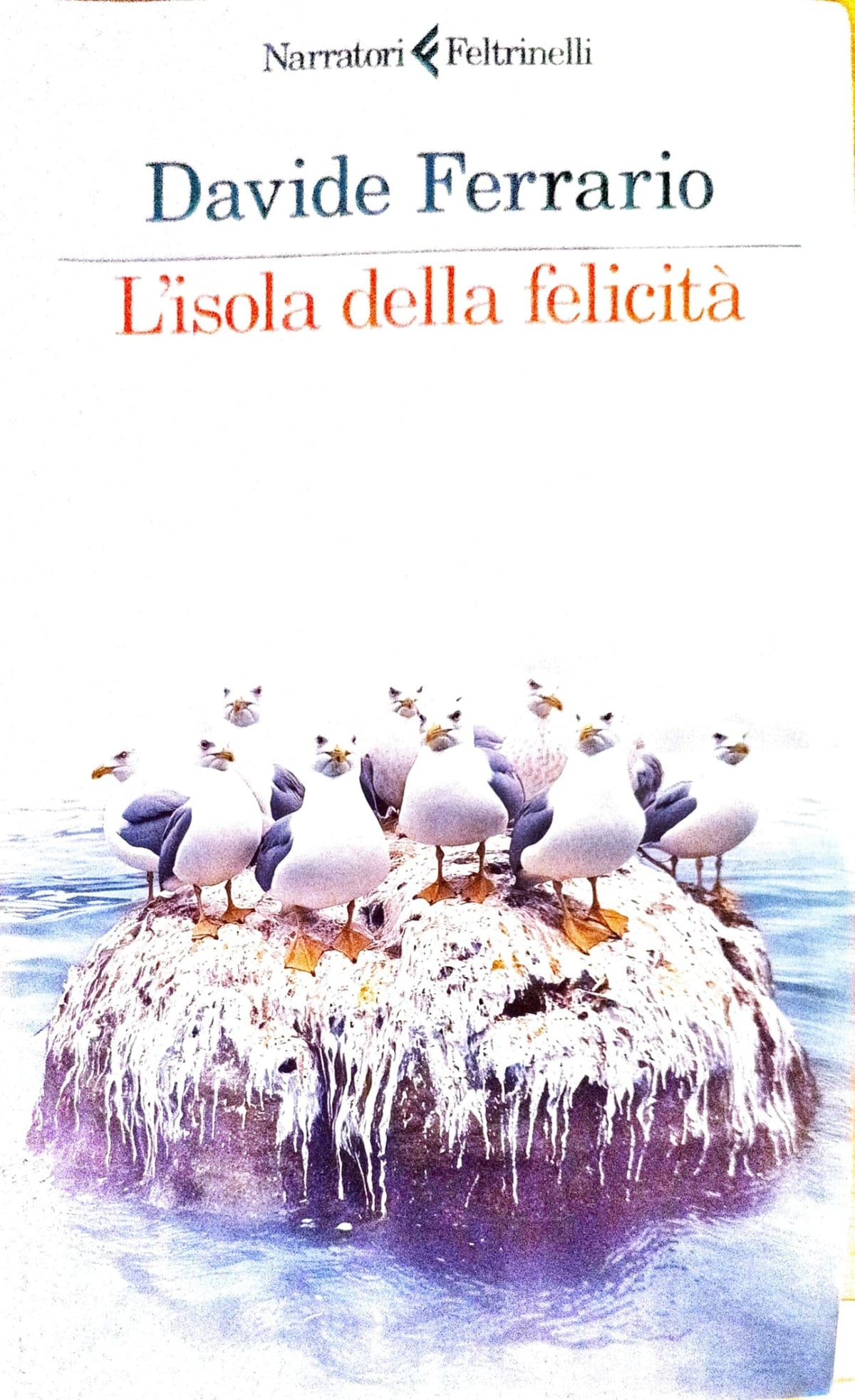 Copertina del libro L'isola della felicità di Davide Ferrario